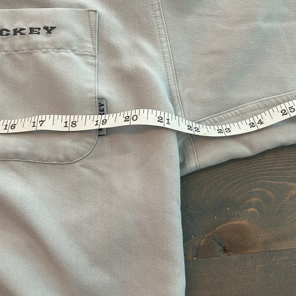 Mickey Mouse Disney button down front shirt - Picture 5 of 9